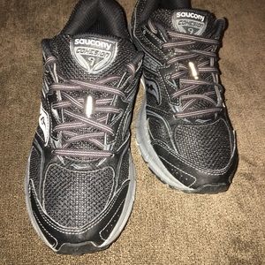 Saucony shoes